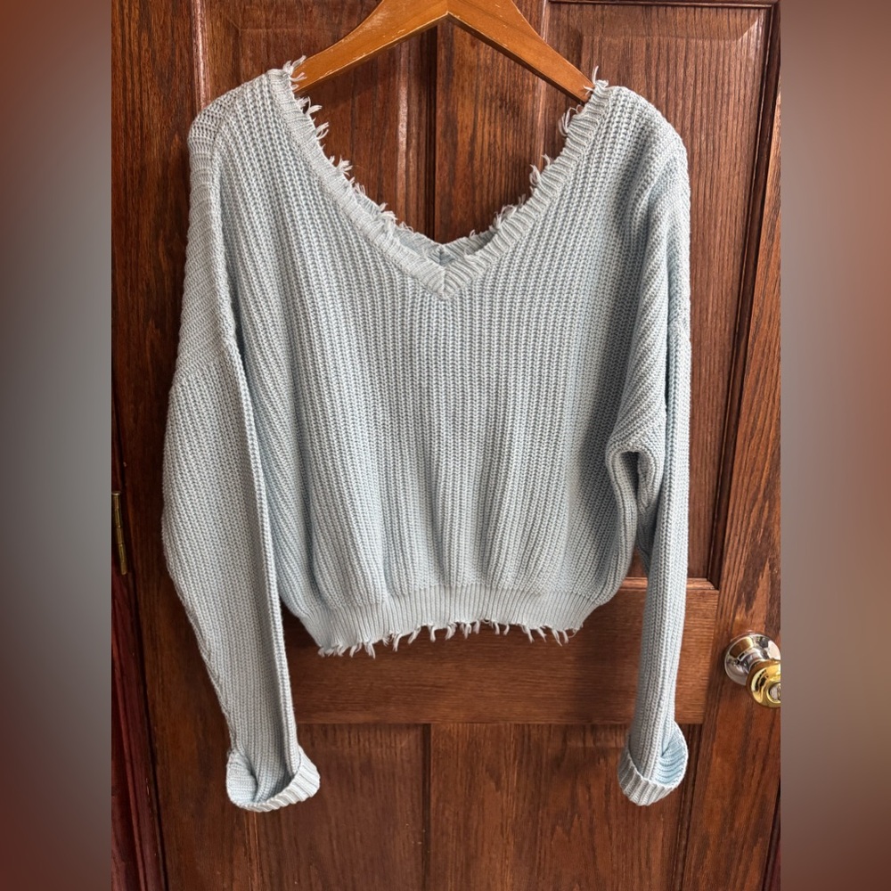Jessica Simpson frayed knit crop top sweater